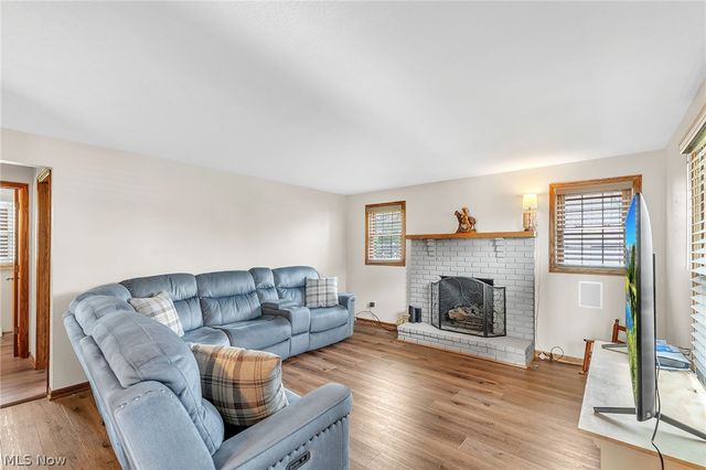 1846 Opal Street, Louisville, OH 44641