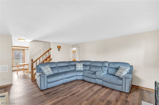 1846 Opal Street, Louisville, OH 44641