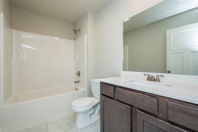 717 W Wright Road, Norwalk, IA 50211