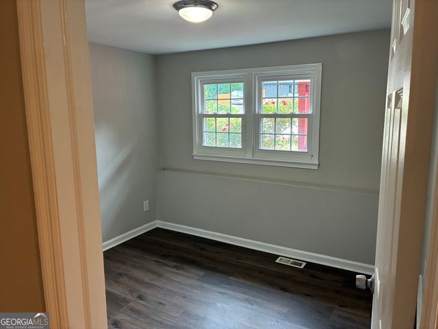 10572 Eagle Drive, Jonesboro, GA 30238