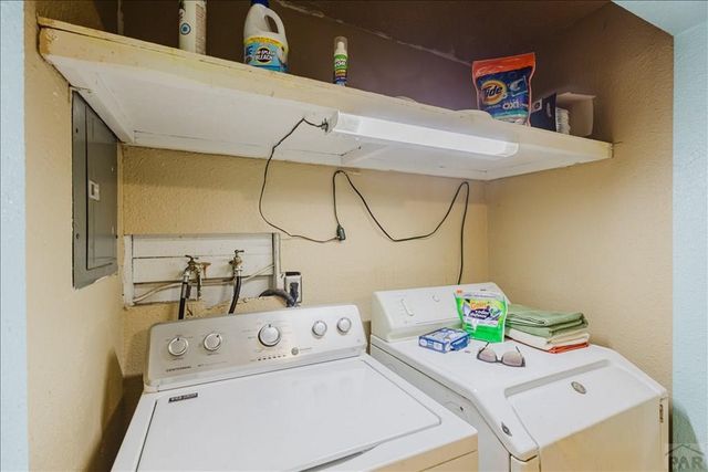 1108 E 3rd St, Pueblo, CO 81001