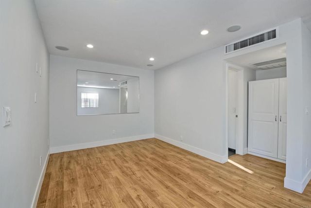 348 La Mesa Avenue, Encinitas, CA 92024