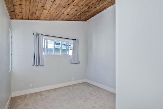 348 La Mesa Avenue, Encinitas, CA 92024