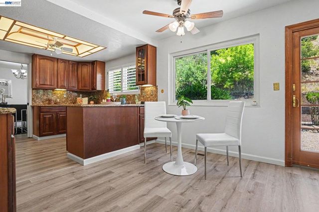 3414 Augusta Ct, Hayward, CA 94542