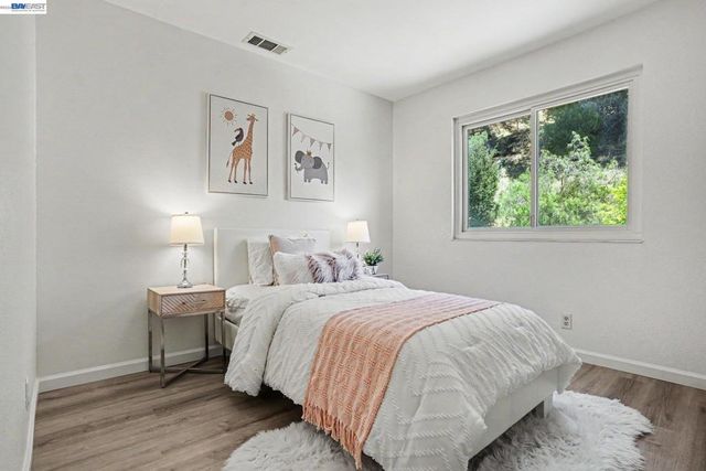 3414 Augusta Ct, Hayward, CA 94542