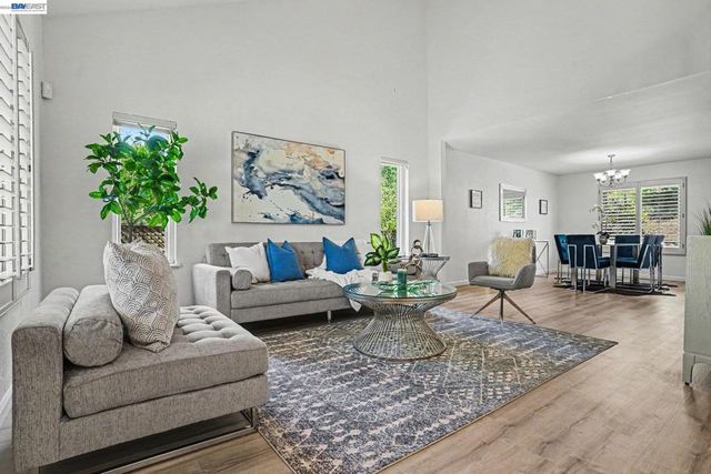 3414 Augusta Ct, Hayward, CA 94542