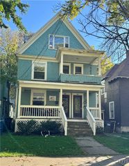 162 Redfield Place 64, Syracuse, NY 13210