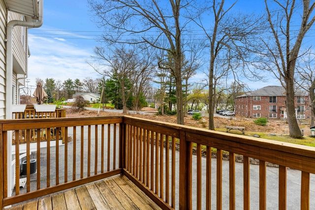 357 Boylston St 5, Lowell, MA 01852