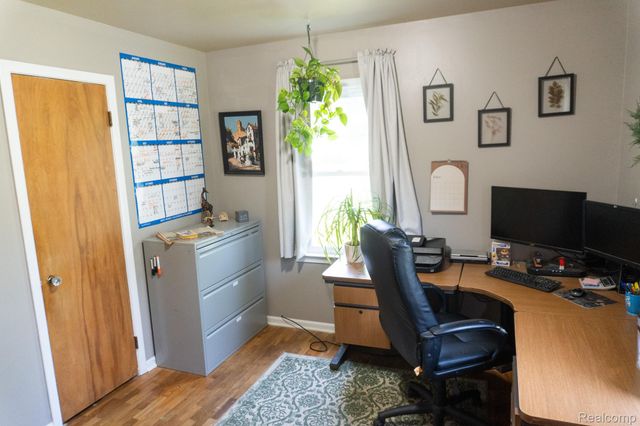 1247 Catalina Drive, Flint Charter Township, MI 48507