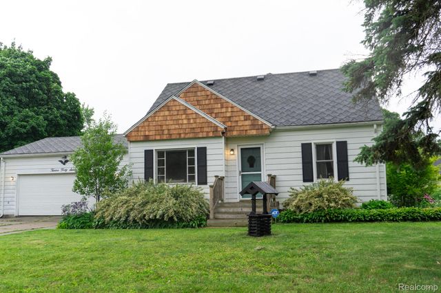 1247 Catalina Drive, Flint Charter Township, MI 48507