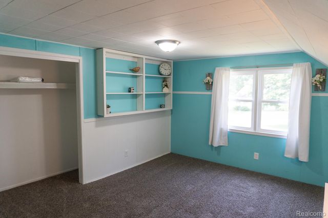 1247 Catalina Drive, Flint Charter Township, MI 48507