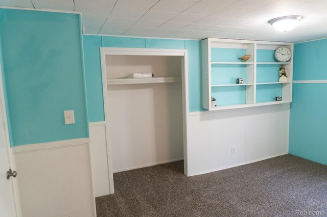 1247 Catalina Drive, Flint Charter Township, MI 48507