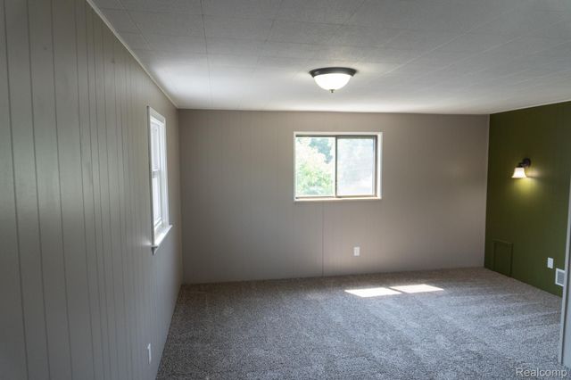 1247 Catalina Drive, Flint Charter Township, MI 48507