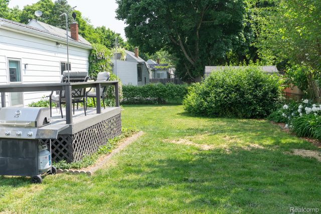 1247 Catalina Drive, Flint Charter Township, MI 48507