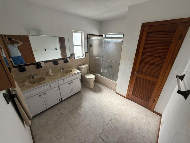 3676 ABINGTON AVENUE S, St Petersburg, FL 33711