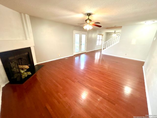 8111 Mescal Trail, San Antonio, TX 78244