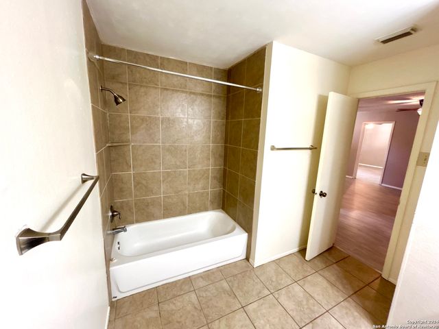 8111 Mescal Trail, San Antonio, TX 78244