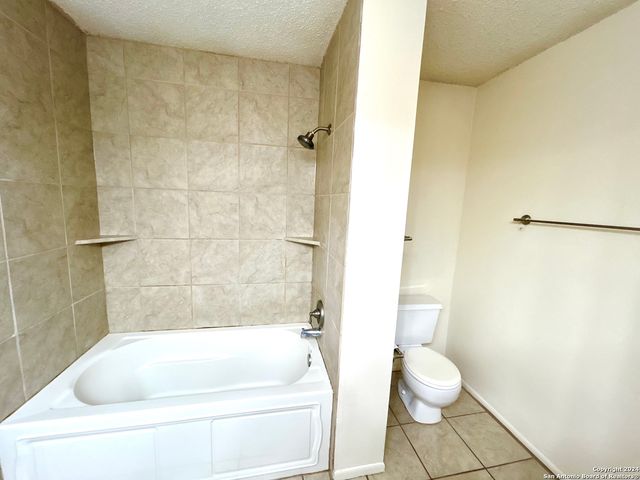 8111 Mescal Trail, San Antonio, TX 78244