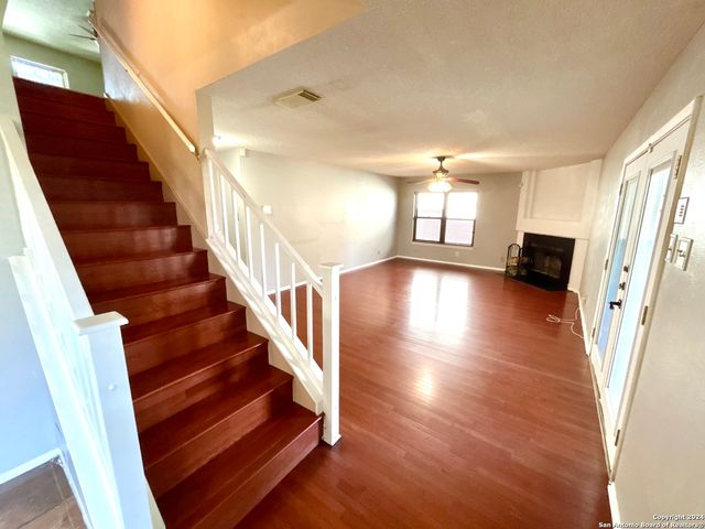 8111 Mescal Trail, San Antonio, TX 78244