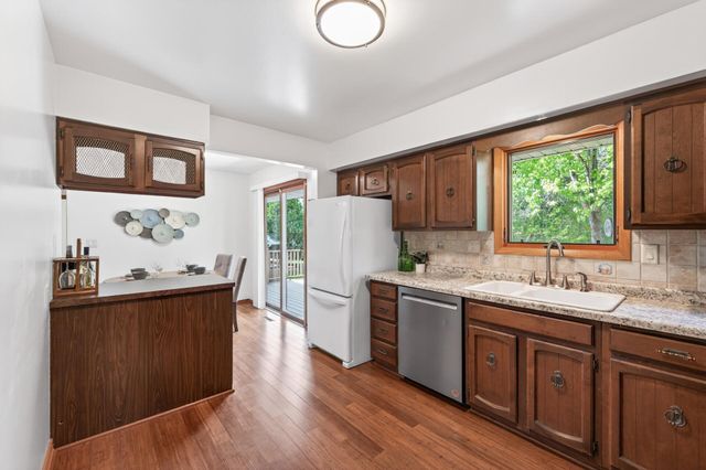 2521 Cedar Avenue, White Bear Lake, MN 55110