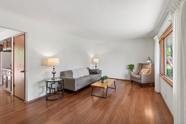 2521 Cedar Avenue, White Bear Lake, MN 55110