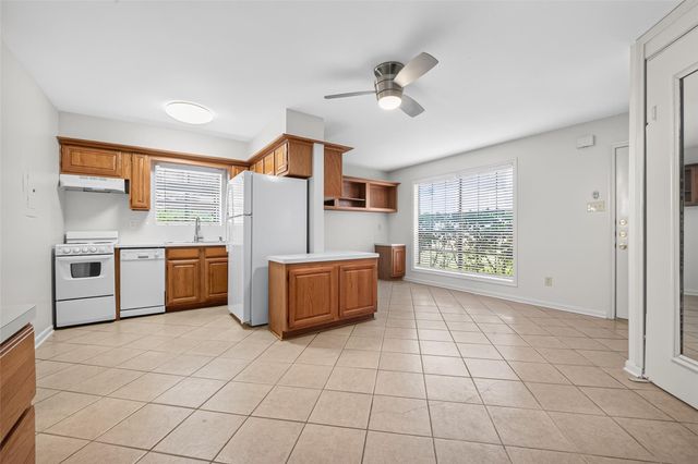 1311 Antoine Drive 171, Houston, TX 77055