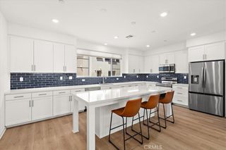 3667 Elm Avenue, Long Beach, CA 90807