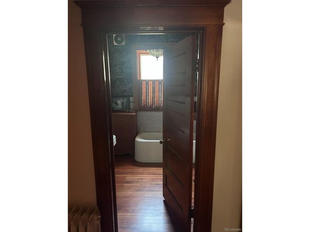 1102 3rd Ave, Longmont, CO 80501