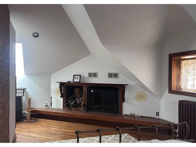 1102 3rd Ave, Longmont, CO 80501
