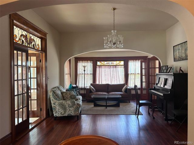 1102 3rd Ave, Longmont, CO 80501