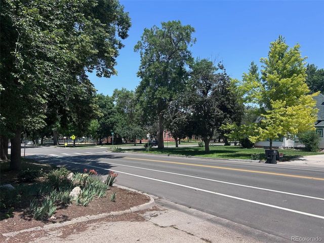 1102 3rd Ave, Longmont, CO 80501