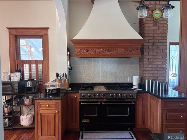 1102 3rd Ave, Longmont, CO 80501