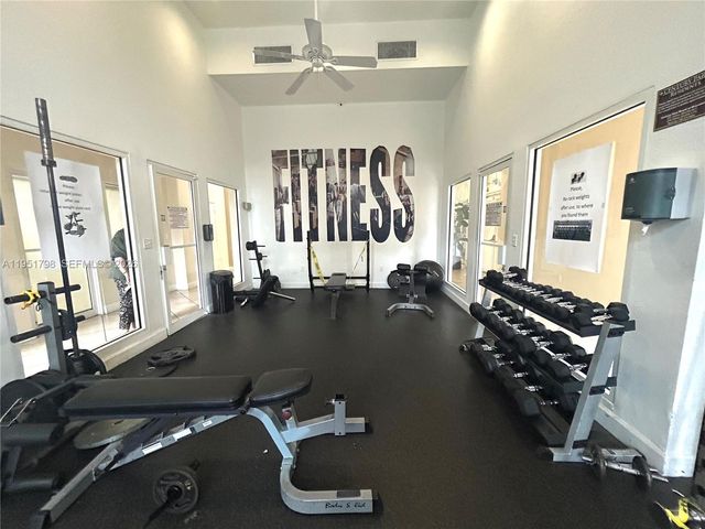 8826 W Flagler St 112, Miami, FL 33174