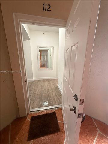 8826 W Flagler St 112, Miami, FL 33174