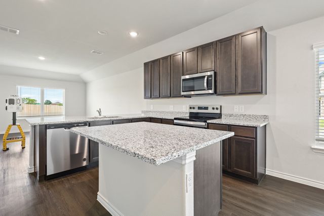 2400 Dahlia Drive, Fort Worth, TX 76123