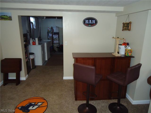 318 Van Buren Avenue, Cuyahoga Falls, OH 44221