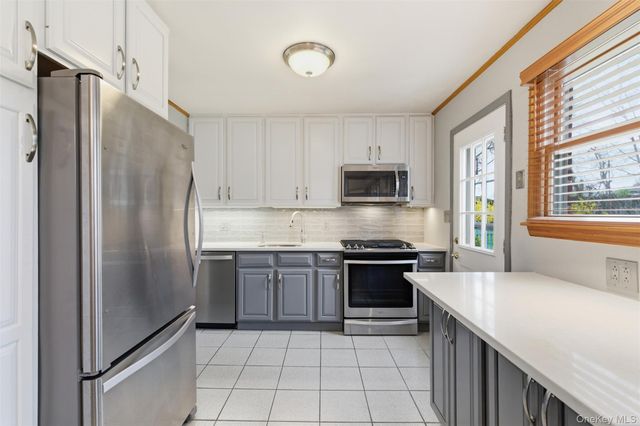 2 Selden Drive, East Northport, NY 11731