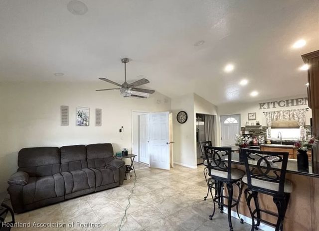 2695 W Newton Road, Avon Park, FL 33825