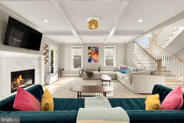 9111 SLIGO CREEK PKWY, Silver Spring, MD 20901