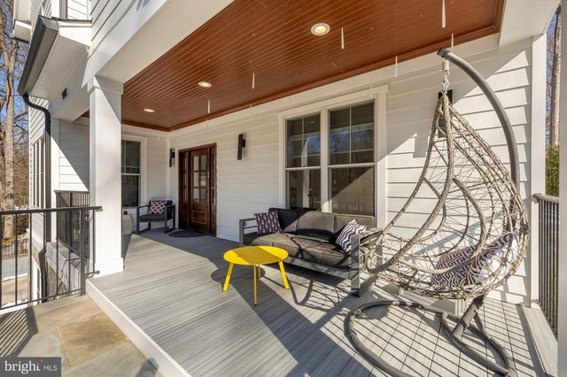 9111 SLIGO CREEK PKWY, Silver Spring, MD 20901