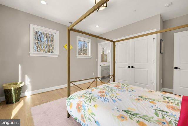 9111 SLIGO CREEK PKWY, Silver Spring, MD 20901