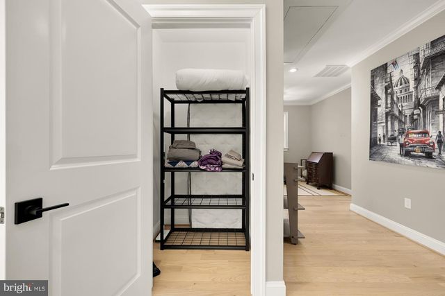 9111 SLIGO CREEK PKWY, Silver Spring, MD 20901