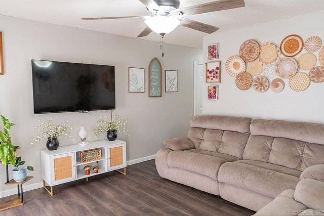 204 S 12th Avenue, Paragould, AR 72450