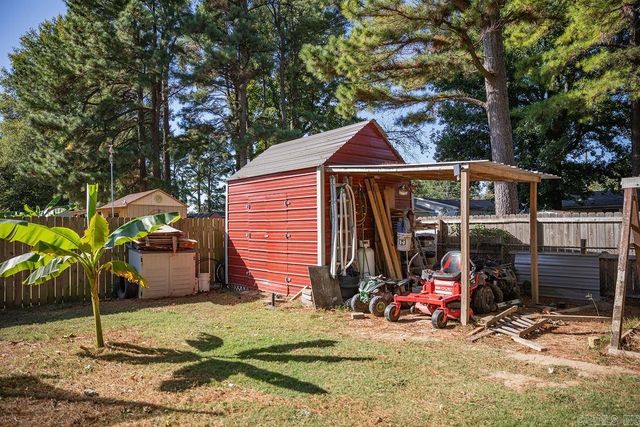 204 S 12th Avenue, Paragould, AR 72450