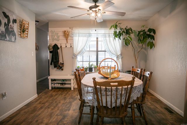 204 S 12th Avenue, Paragould, AR 72450