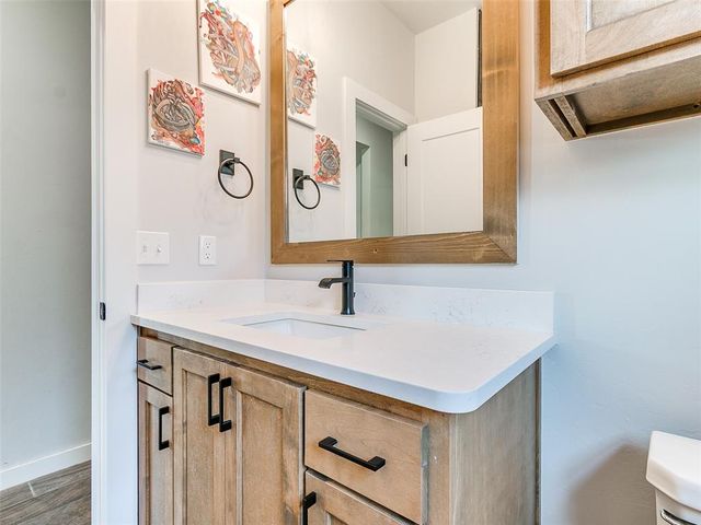 2200 Santa Monica Street, Edmond, OK 73034