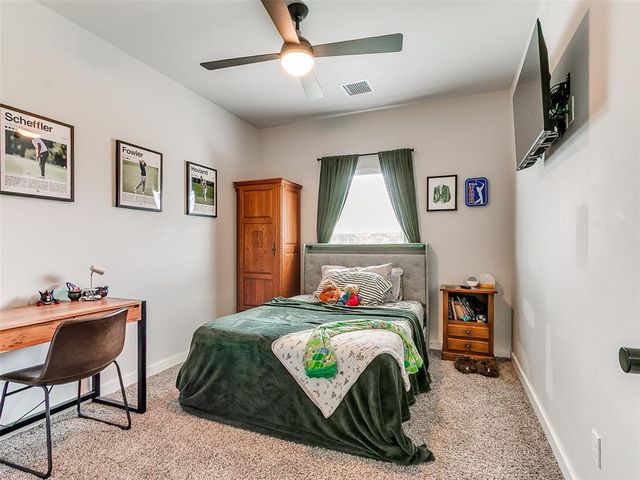 2200 Santa Monica Street, Edmond, OK 73034