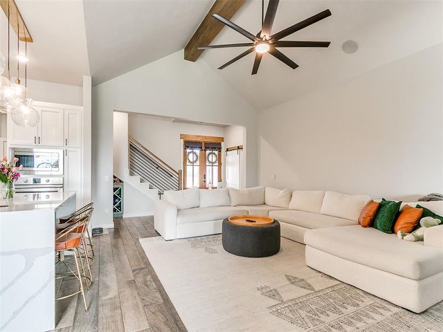 2200 Santa Monica Street, Edmond, OK 73034