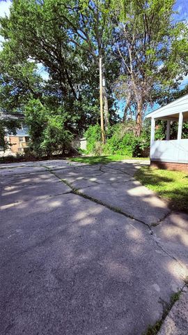 5051 COURVILLE Street, Detroit, MI 48224