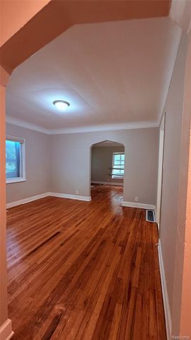 5051 COURVILLE Street, Detroit, MI 48224